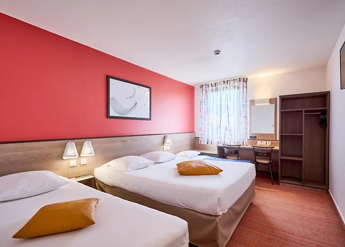 Ace Caen Nord Mémorial Hotel 3*